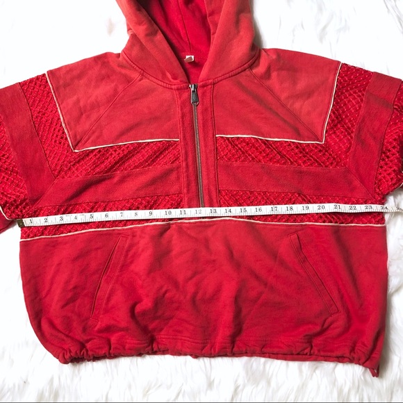😍 RARE Free People RED Win Win Hoodie!! - Picture 7 of 8